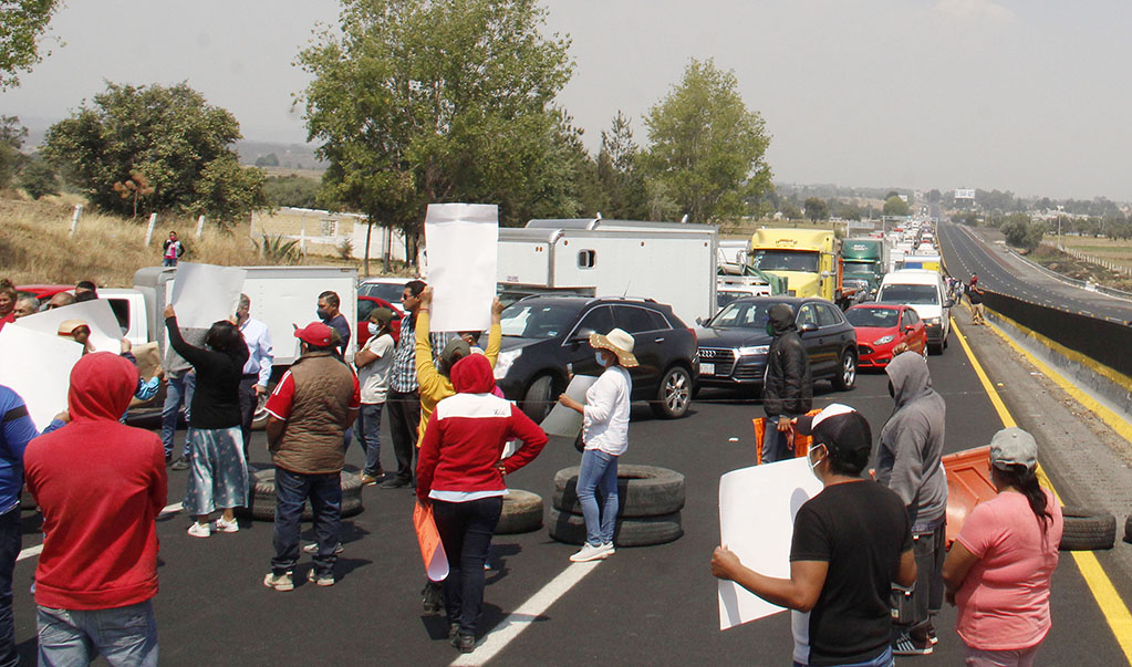 Transportistas anuncian bloqueos este miércoles en todas las vialidades del Valle de México