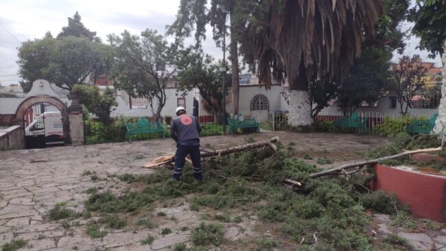 Reporta Azcapotzalco saldo blanco tras alerta roja por fuertes lluvias