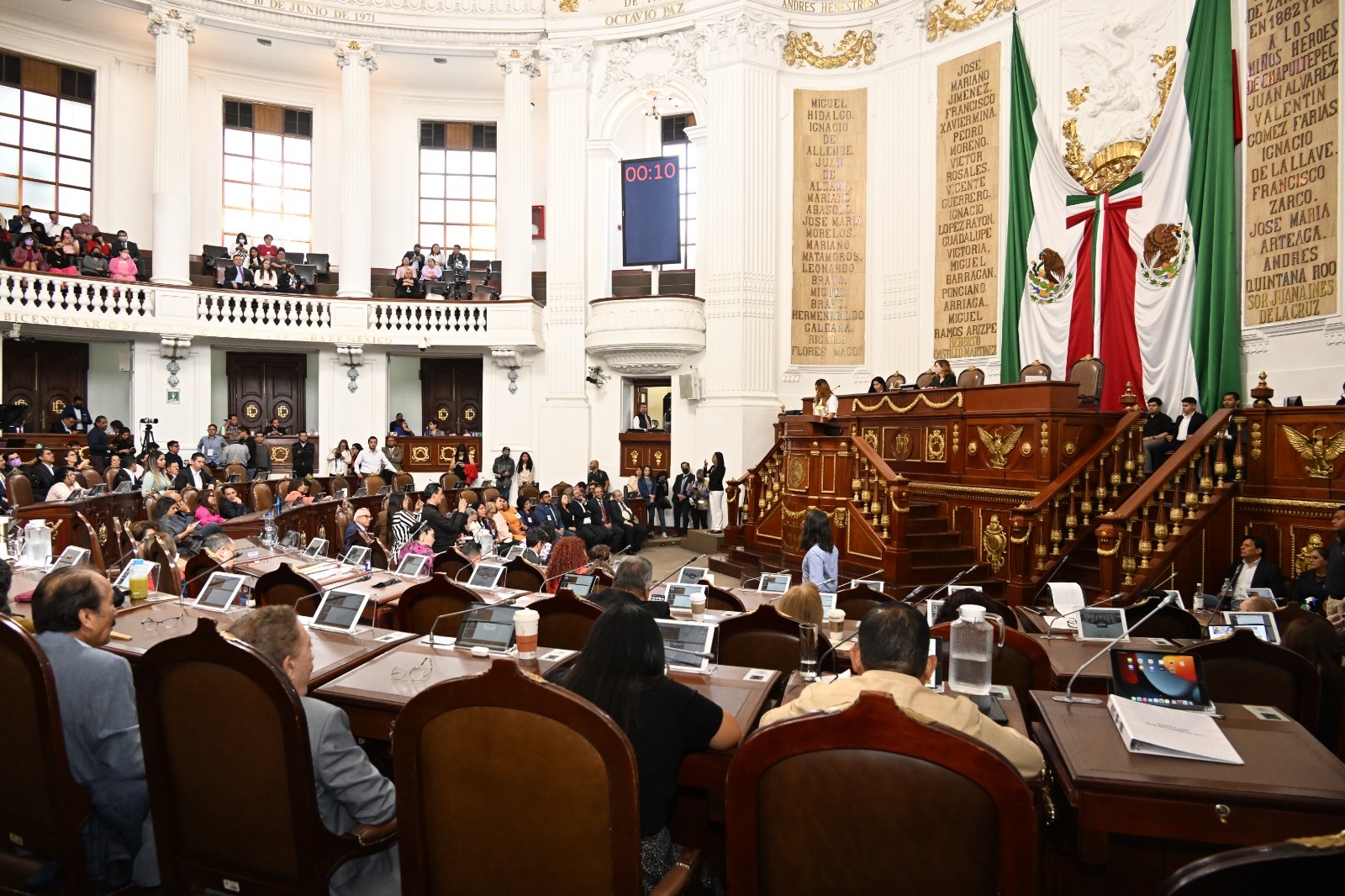 Crece ausentismo en el Congreso de la CDMX