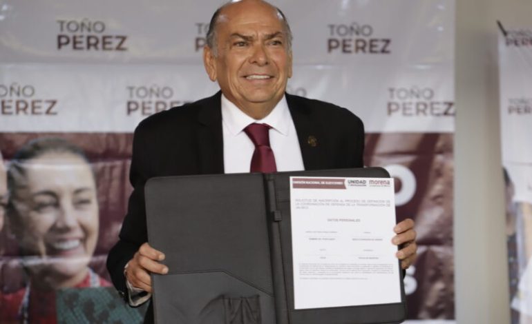 Soy un hombre de encargos y no de cargos!, afirma Pérez Garibay