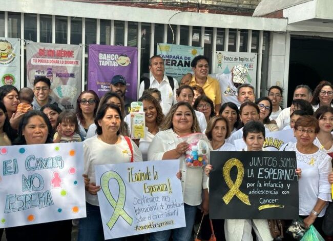 Entrega Nueva Aztlán media tonelada de tapitas para el tratamiento de niñas y niños con cáncer