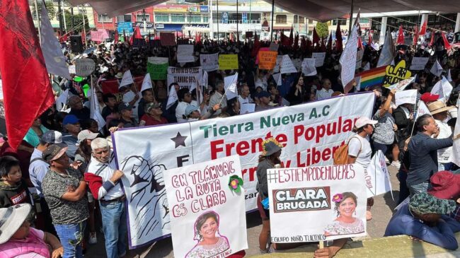 Clara Brugada busca respaldo en Tláhuac, pero evento no conquista a la población