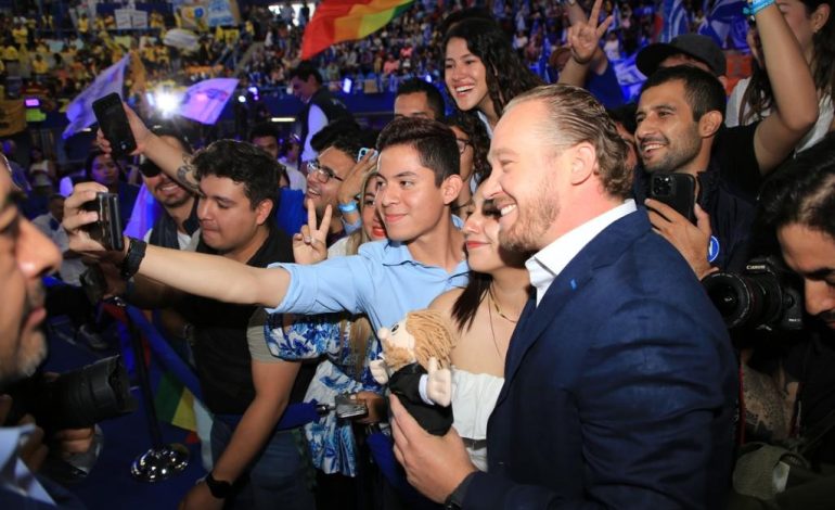 Santiago Taboada, alcalde de Benito Juárez (BJ) y aspirante a la candidatura de la oposición para la Jefatura de Gobierno de la Ciudad de México ofreció que va a replicar el proyecto de trabajo que implementó en la Alcaldía. FOTO: X / Taboada