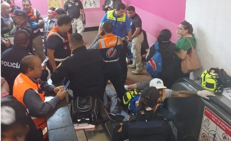 Este martes, se registró un accidente en la estación Polanco de la Línea 7 del Metro en unas de las escaleras eléctricas, lo que ocasionó siete personas lesionadas, que de inmediato fueron atendidas por los servicios de emergencia. FOTO: @MiguelPenaflor
