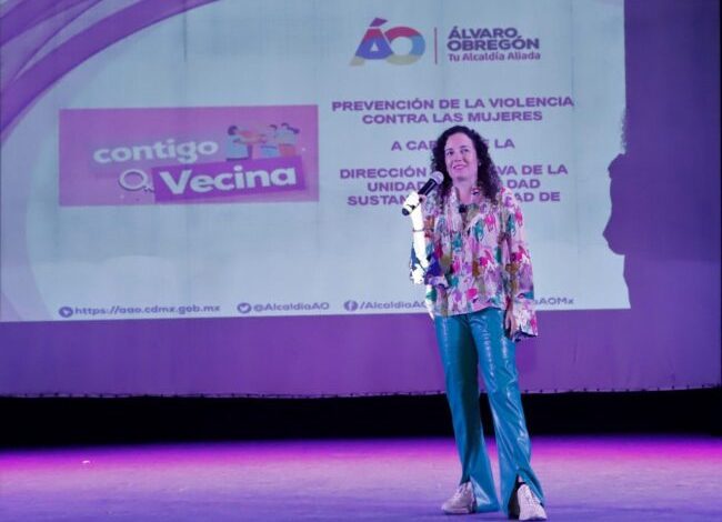 Entrega Mariana Rodríguez Mier y Terán el último apoyo del año a beneficiarias del Programa Contigo Vecina