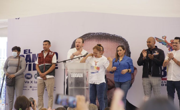 El morenismo en la Miguel Hidalgo no atraviesa su mejor momento, al menos para Clara Brugada. Este jueves, más trabajadores y militantes de Morena se comprometieron a sumarse a la campaña de Santiago Taboada por la Jefatura de Gobierno de la CDMX.
