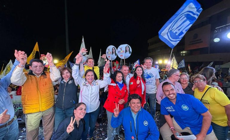 Si queremos seguir conservando nuestra alcaldía, que no siga siendo privatizada en sus espacios públicos y abandonada como lo hizo por tres años Morena, debemos acudir el próximo 2 de junio a las urnas y expresar nuestra voluntad, señaló la candidata a la reelección por Azcapotzalco, Margarita Saldaña Hernández. FOTO: Especial