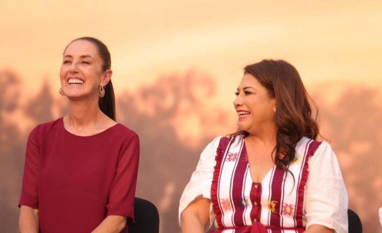 Claudia Sheinbaum, candidata a la Presidencia de México y Clara Brugada, candidata a la Jefatura de la Ciudad de México, ambas por la coalición “Sigamos Haciendo Historia”, presentaron sus propuestas para las alcaldías de Milpa Alta y Tláhuac en obras sociales, programas y acciones para los que tienen mayores necesidades. FOTO: Especial