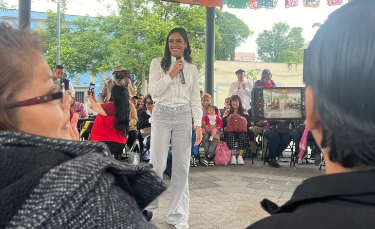 Apoyan feministas a Ale Rojo ante violencia política de Monreal