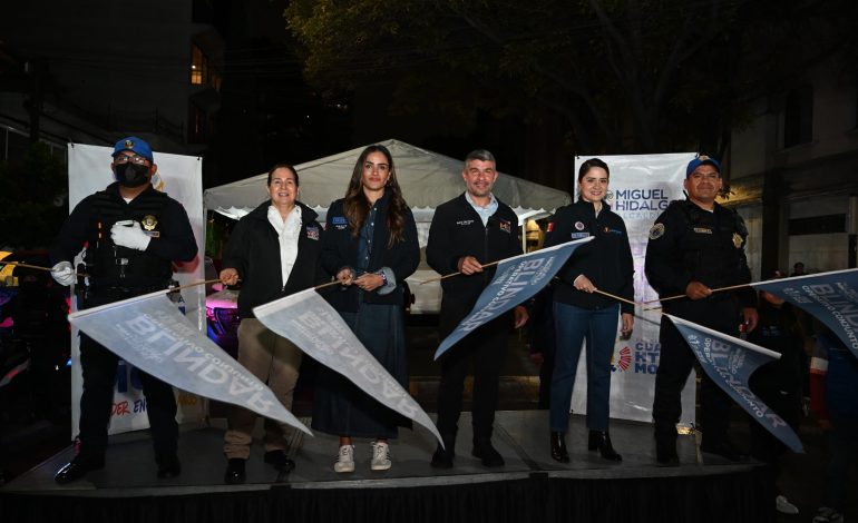 El operativo arrancó la noche de este miércoles en la zona donde Circuito Interior las divide, sitio en el que los alcaldes destacaron la importancia de coordinar esfuerzos y trabajar en el mismo propósito para garantizar mayor seguridad a los habitantes de ambas alcaldías blindando sus fronteras.