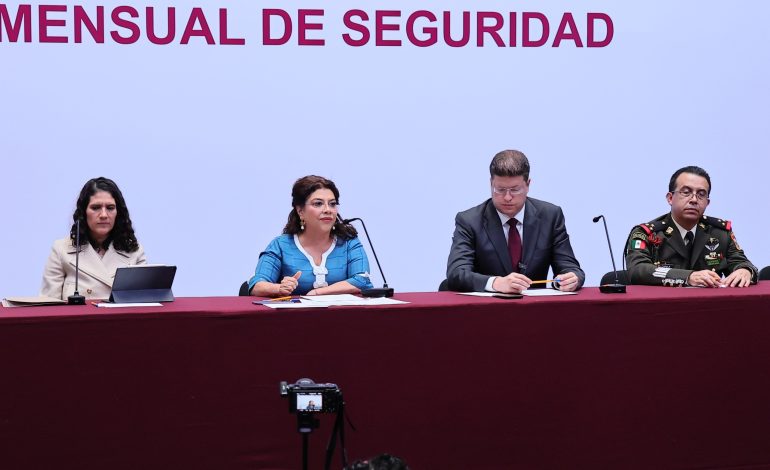 Finalmente, la jefa de Gobierno, Clara Brugada no pudo seguir tapando el sol con un dedo y la realidad se terminó imponiendo: tuvo que aceptar que es un problema real el de los pinchazos en la vía y el transporte públicos. FOTO: Especial