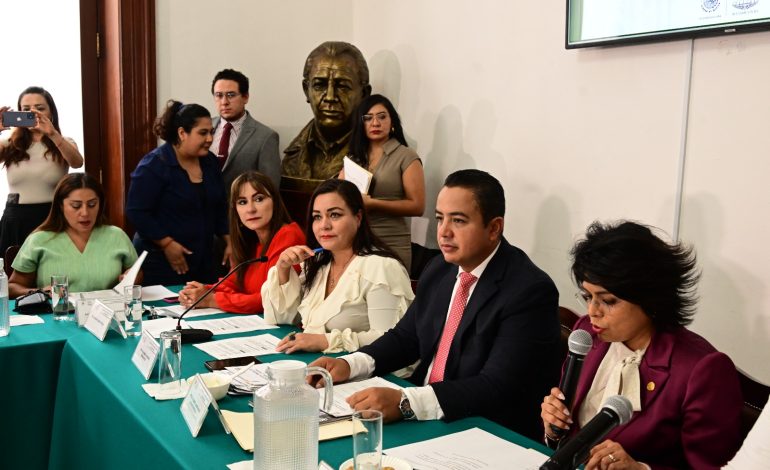 ¿Quién puede ser un buen gobernante si no domina las matemáticas elementales? Seguramente nadie. Acaso ello explica por qué la demarcación territorial Gustavo A. Madero (GAM) se encuentra en un franco deterioro desde que inició la gestión de Janecarlo Lozano. FOTO: Especial
