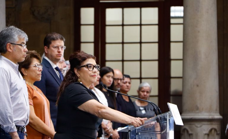 El hecho más próximo fue el atentado que sufrió en 2020 el entonces secretario de Seguridad Ciudadana de la capital, Omar García Harfuch, en el que él salvó la vida, pero lamentablemente fallecieron dos de sus escoltas y una mujer de manera colateral. FOTO: Especial