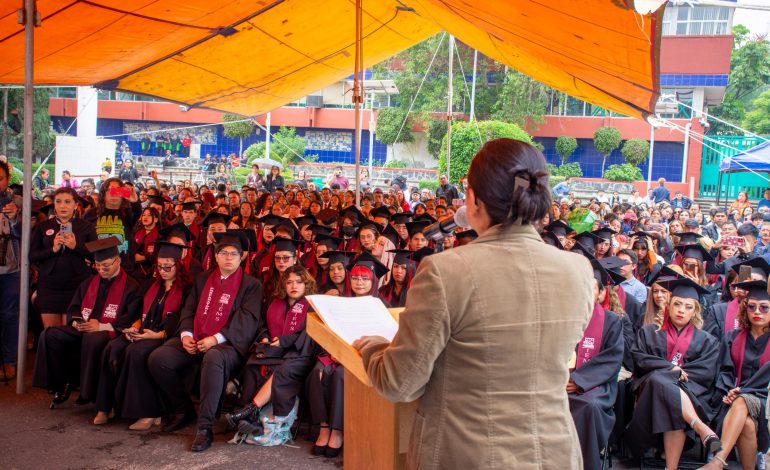 La alcaldesa Aleida Alavez Ruiz afirmó que la voz de las y los estudiantes se reflejará en las obras que se emprendan a través “De la A a la Z, Trazaremos la Meta”, acción que dará mantenimiento a 75 escuelas públicas de la demarcación. FOTO: Especial