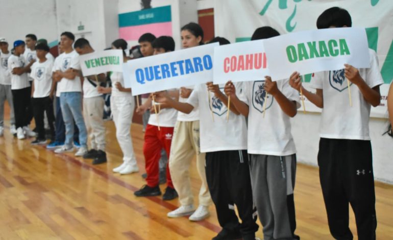 Con la participación de deportistas de distintos estados del país, así como de delegaciones invitadas de Cuba y Venezuela, se puso en marcha esta importante justa deportiva. FOTO: Especial