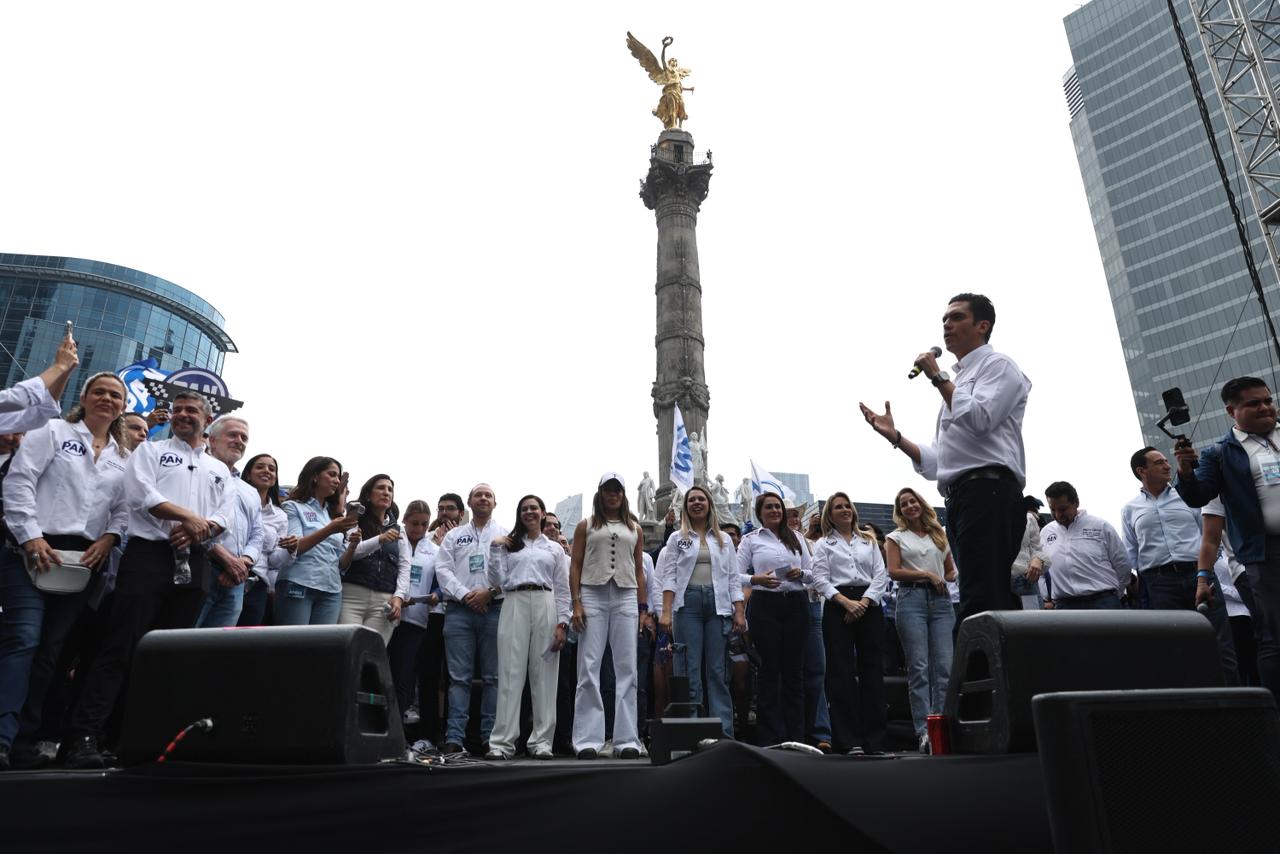 Relanzan el PAN: “Libertad, Patria y Familia”, su nuevo lema
